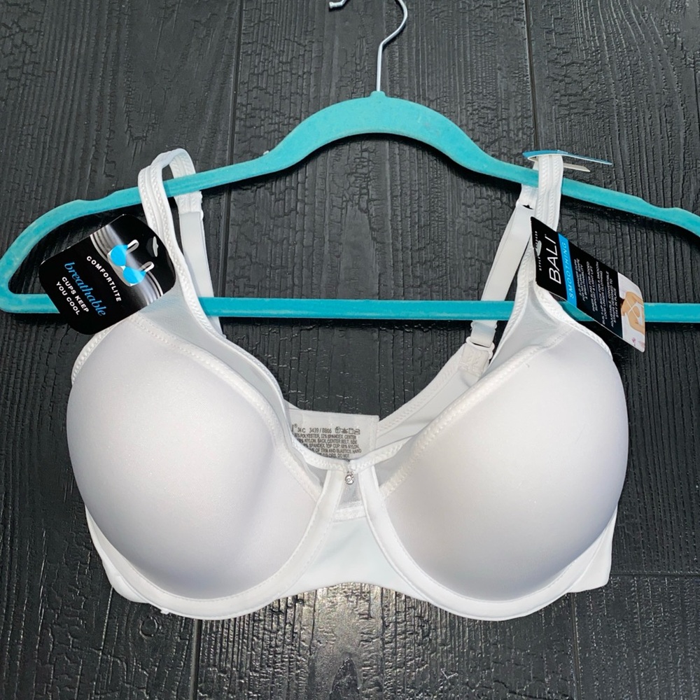 Bali Smoothing Breathable Cups 34C Bra Underwire White NWT